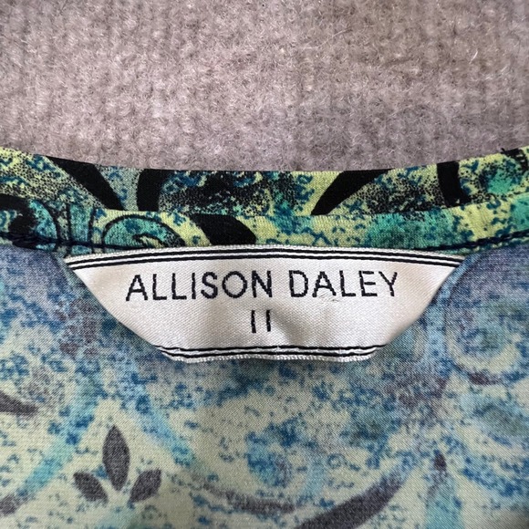 Allison Daley Top 2X Blue‎ Green Black Pattern Short Sleeve - Picture 2 of 6